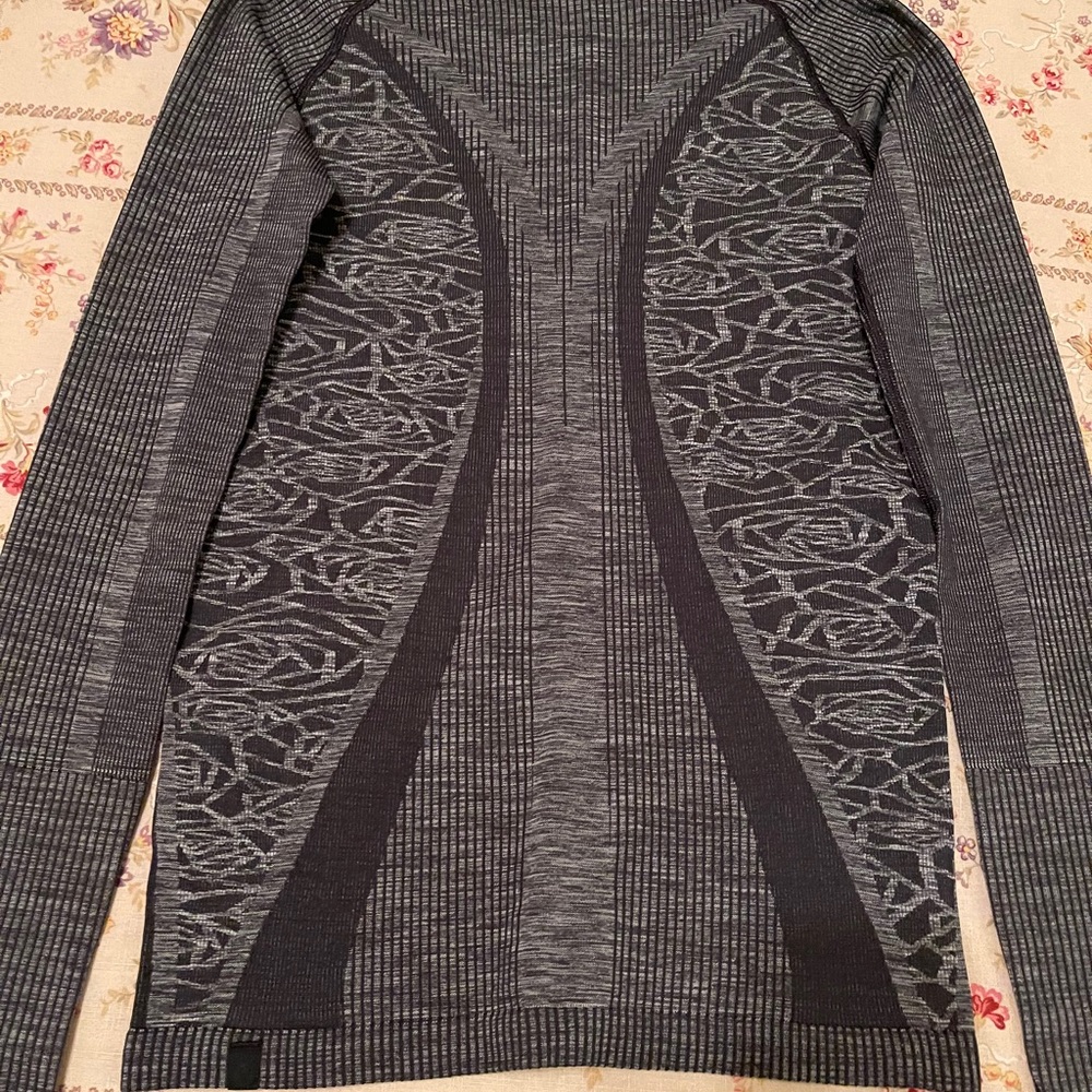 Lululemon Tech Pullover - image 2